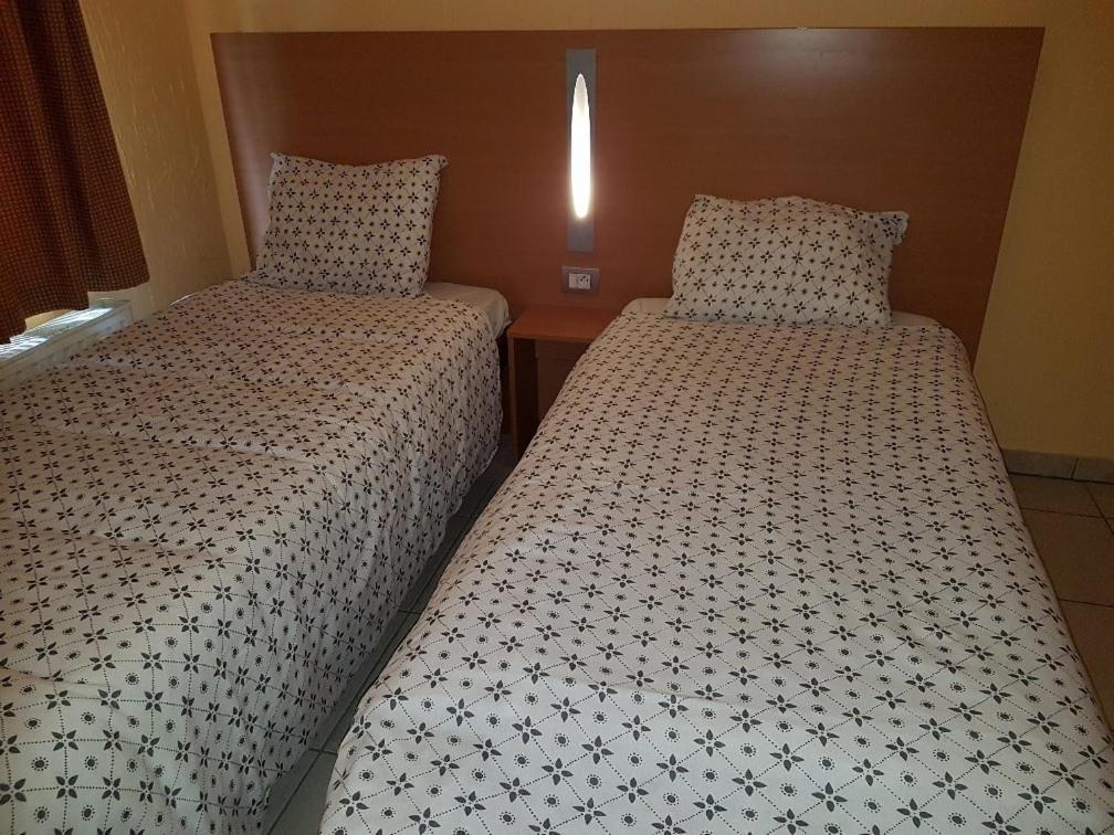 Zonnig Appartement Golf Van ดูร์บี ภายนอก รูปภาพ